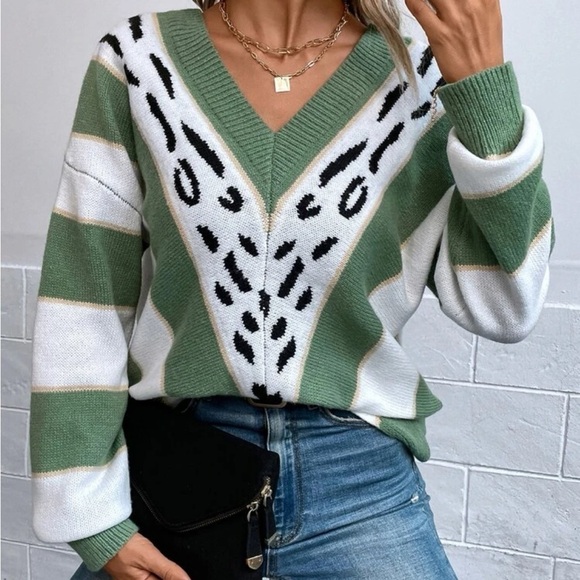 Drop Shoulder Sweater - Picture 6 of 7